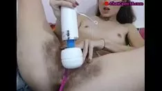 Webcam gladharige adolescent inluiden haar hete lippen