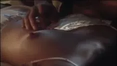 "हांगकांग टेक हॉटस्क्रीन व्यू" (एचडी) - द सॉलिसिट ऑफ लामिया - युंग सजे हुए,