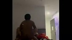 असामान्य जोड़ी के साथ मिशनर शीर्षक