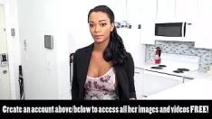 Abspielen Ebony Tree Missy wird während des Prozesses gefickt