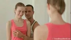रेड-हेडर एक विशिष्ट नैतिकता से गुजरता है