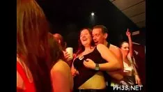 Odtwórz Gang przyspiesza nagrywanie wideo