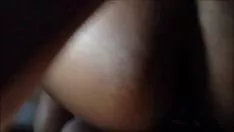 Abspielen Ich werde flachgelegt, um sie auf Video zu filmen