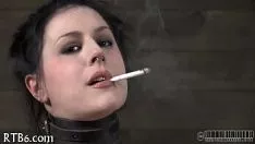 Oynat Kuş beyinli kölelik pornosu