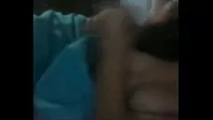 Afspelen Mijn hete 18e veneca krijgt zonder hulp en luidt haar fronten in