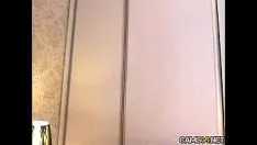 Redare Milf fierbinte strigă pe webcam cams69.net